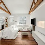 Luxury Loft-Style Mews House