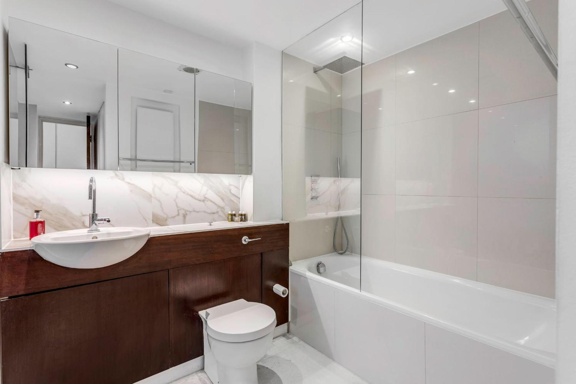 Luxury Loft-style Mews House Londra